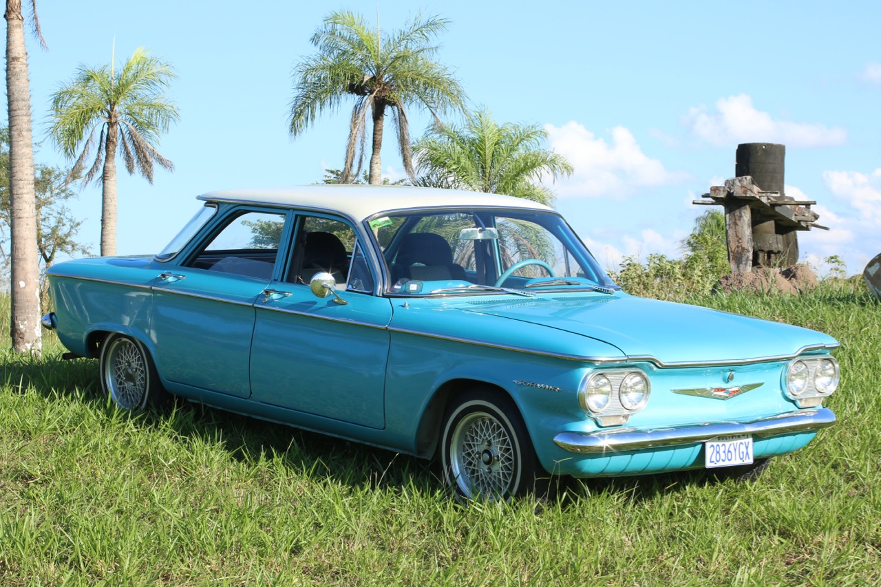 1960_Corvair_trapiche.jpg