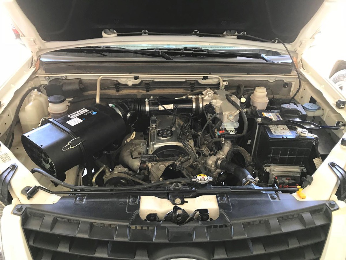 Donaldson PowerCore filtro de aire instalado en camioneta Great Wall Wingle